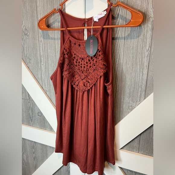 B4.32 NWT Bluetime Summer Halter Spaghetti
Strap Lace Flowy Tank Tops Cami - Picture 3 of 5